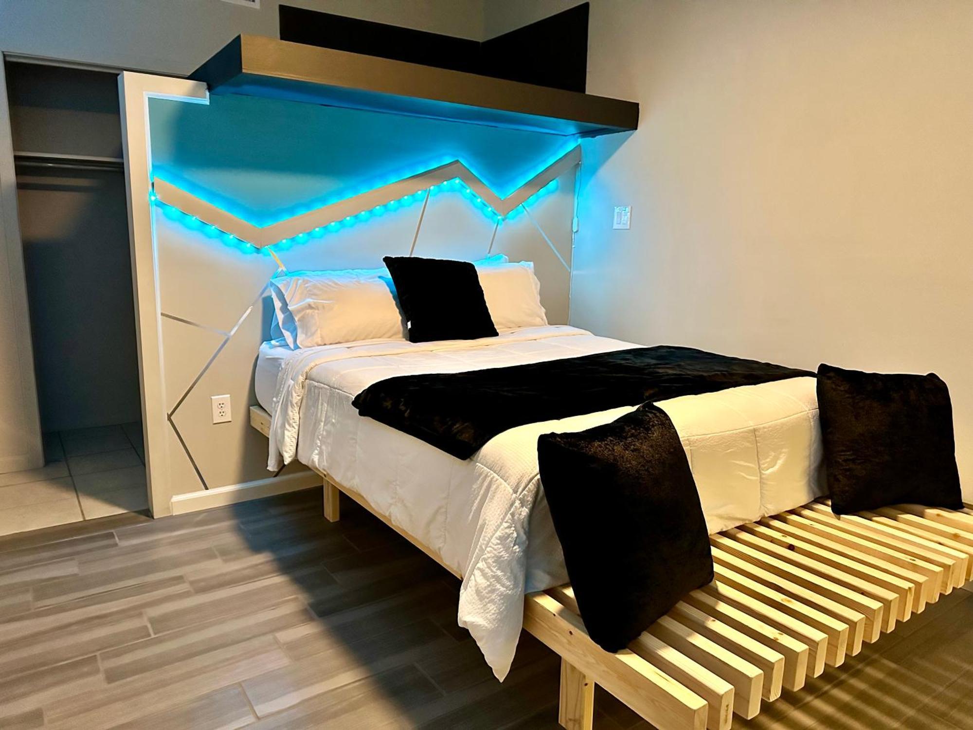 Eagle Stay Dainty Studio Eagle Pass Ngoại thất bức ảnh