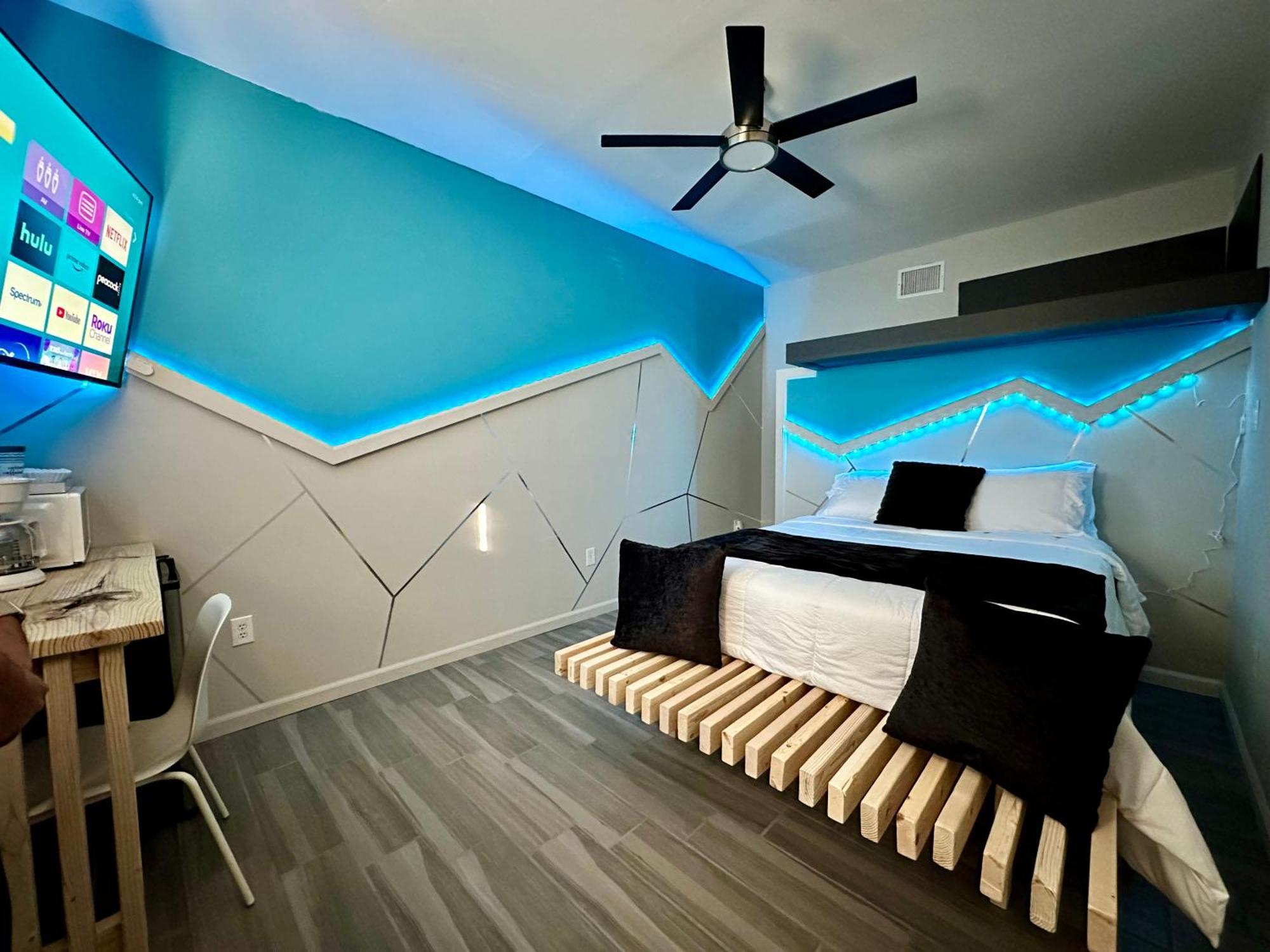 Eagle Stay Dainty Studio Eagle Pass Ngoại thất bức ảnh